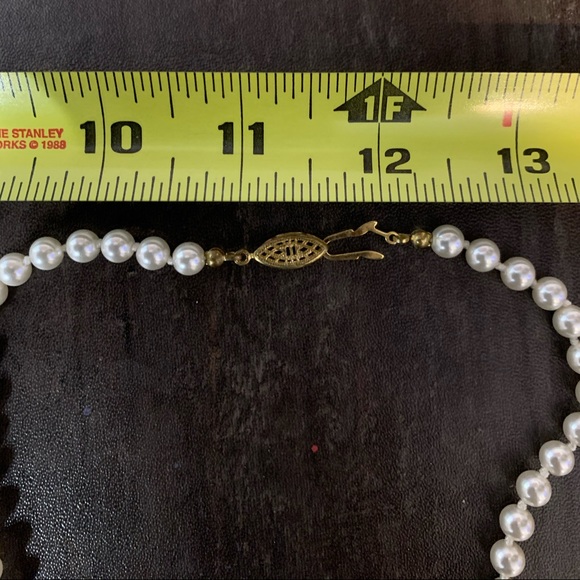 3/$10 🔆 Faux Pearl Necklace 26” - Picture 6 of 6
